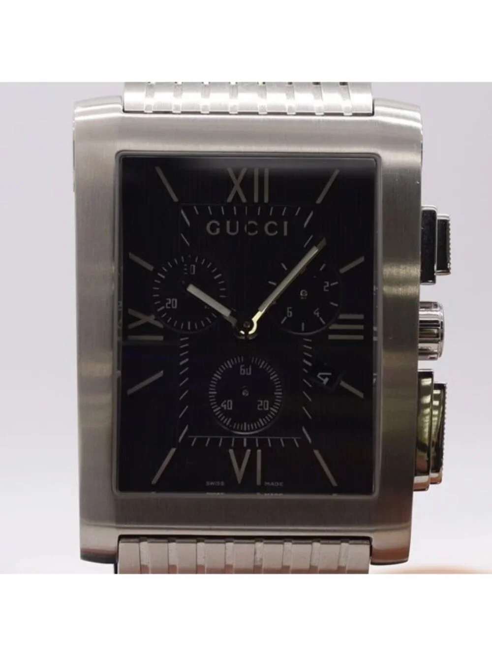 Gucci Run Zee Metro Quartz Date Chronograph Black Dial Watch